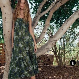 Zara printed midi dress green size M